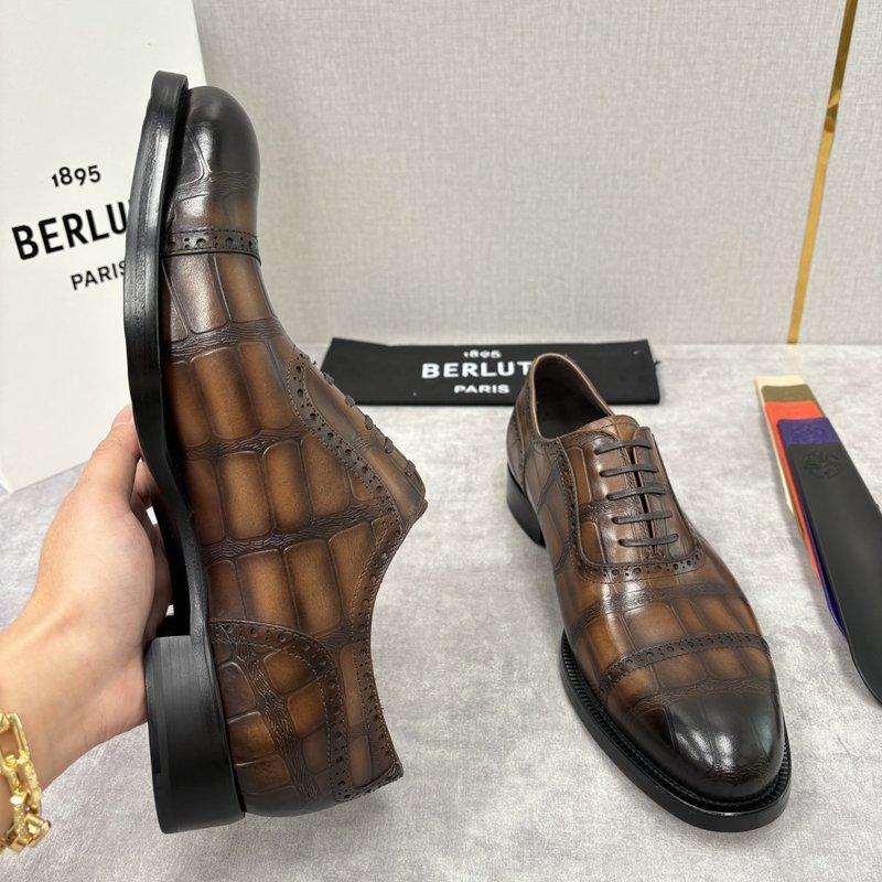 Berluti 남성 수제 염색 크로코 옥스포드 구두 001-262563