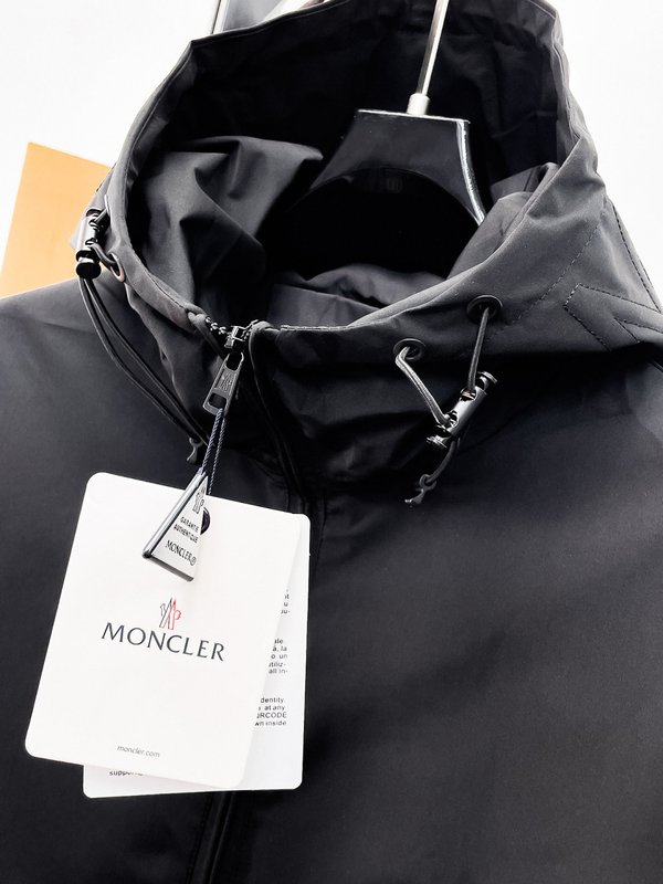 몽클레어 공식 사이트 동일 스타일 남성 자켓 001-262818