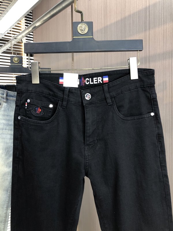 몽클레르 슬림 스트레이트 데님 팬츠 001-262854