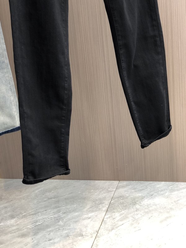몽클레르 슬림 스트레이트 데님 팬츠 001-262854