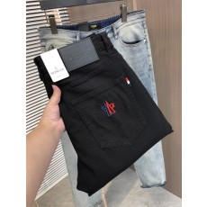 몽클레르 슬림 스트레이트 데님 팬츠 001-262854