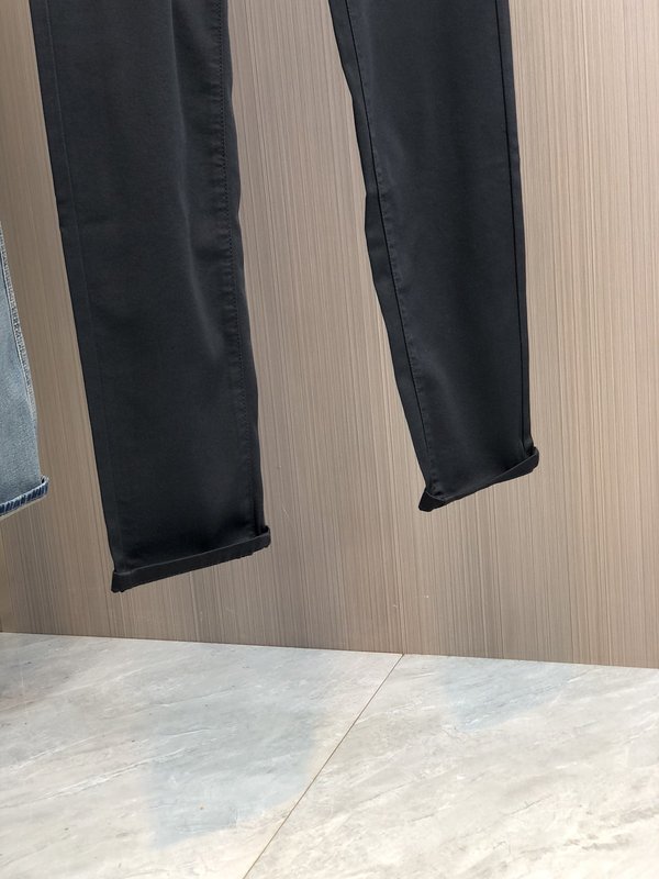 몽클레르 슬림 스트레이트 데님 팬츠 001-262893