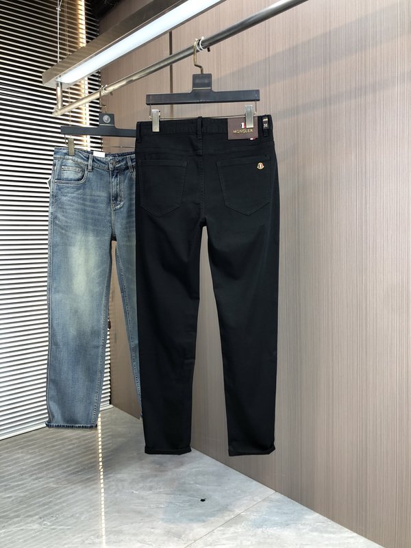 몽클레르 슬림 스트레이트 데님 팬츠 001-262893