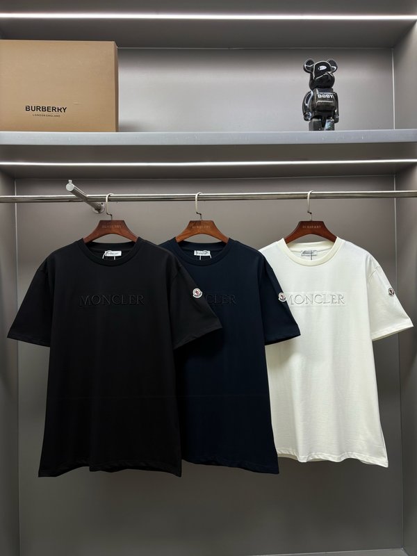 몽클레르 자수 패치 디자인 반팔 티셔츠 001-262913