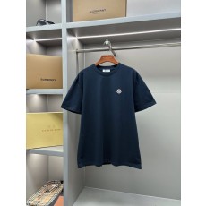 몽클레르 로고 패치 라운드 티셔츠 001-263006