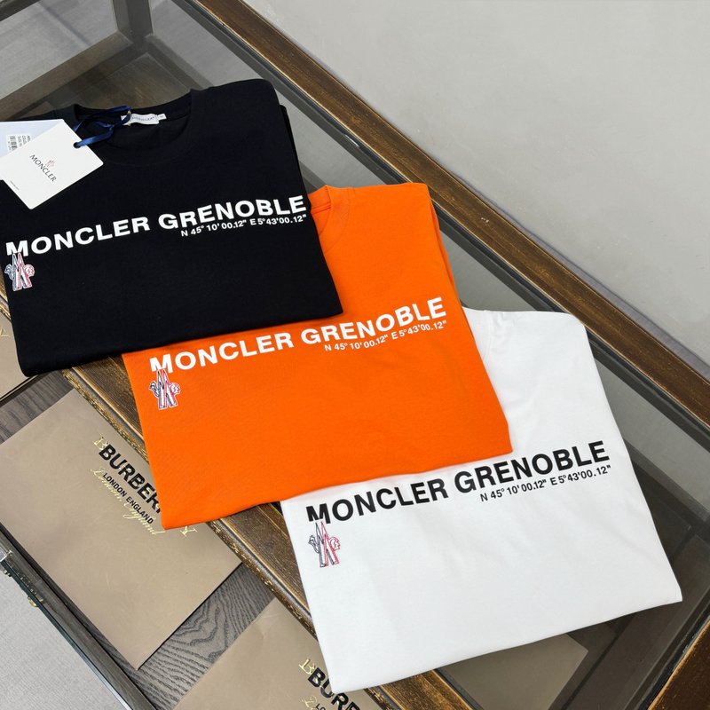 몽클레르 26 신상 반팔 티셔츠 001-263058