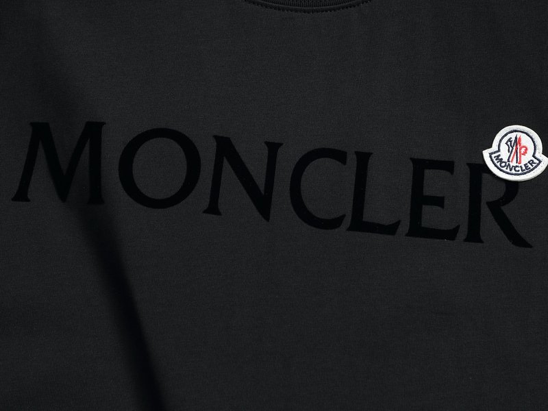 몽클레르 2025 남녀공용 반팔 티셔츠 001-263077