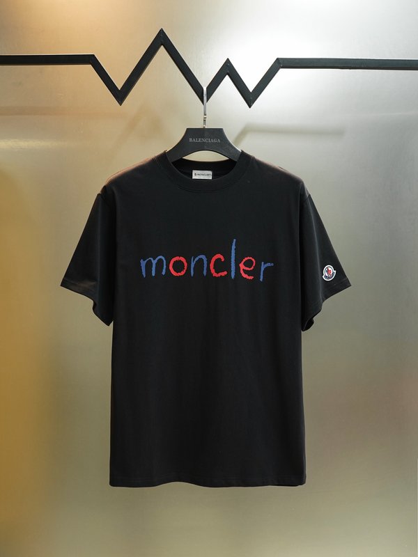 몽클레르 클래식 로고 라운드 넥 반팔 티셔츠 001-263089