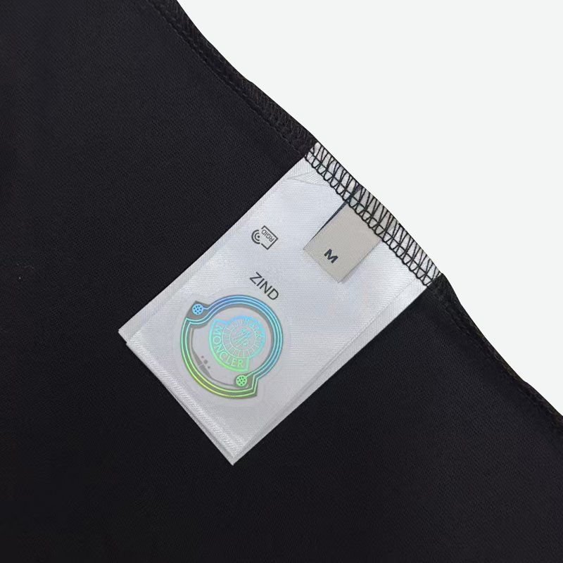 몽클레어 2026 년 라운드넥 반팔 티셔츠 001-263101
