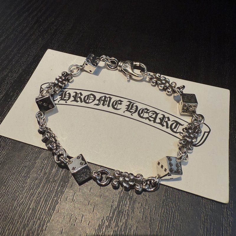 Chrome Hearts 복고 다이스 십자가 꽃 팔찌 001-263109