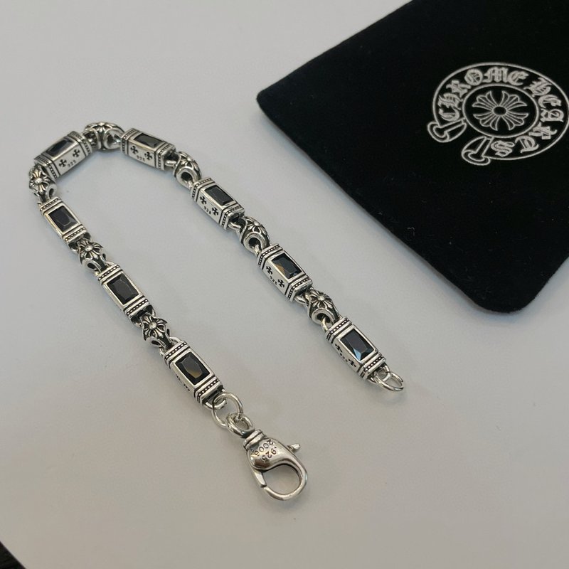 Chrome Hearts 크로스 다이아몬드 팔찌 001-263150