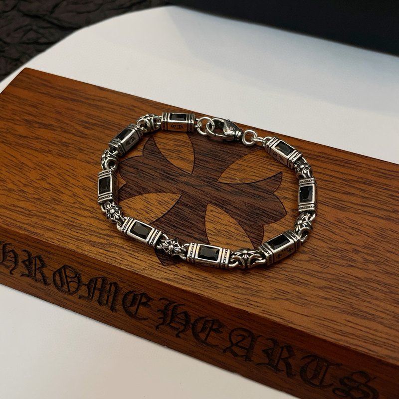 Chrome Hearts 크로스 다이아몬드 팔찌 001-263150