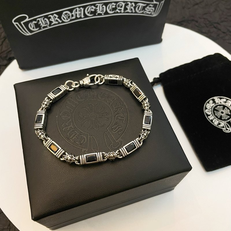 Chrome Hearts 크로스 다이아몬드 팔찌 001-263150