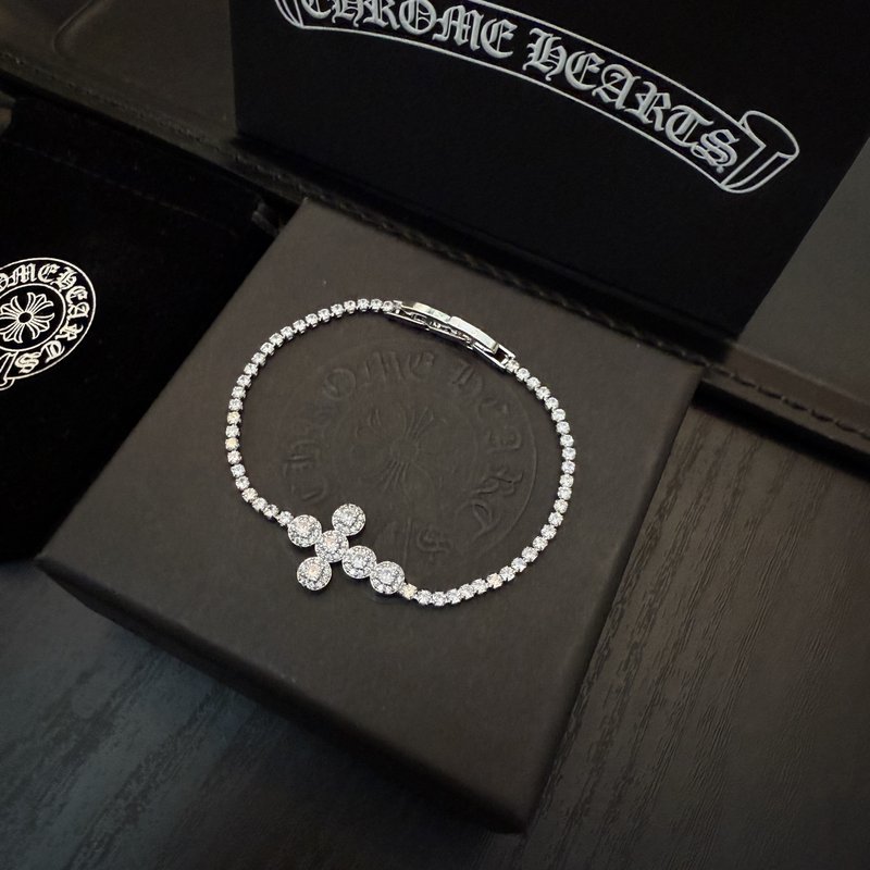 Chrome Hearts 크로스 다이아몬드 팔찌 001-263183