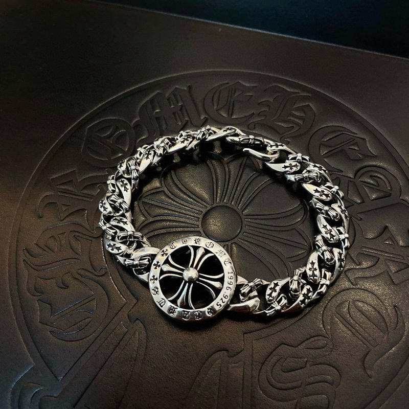 Chrome Hearts 클래식 빈티지 십자가 팔찌 001-263197