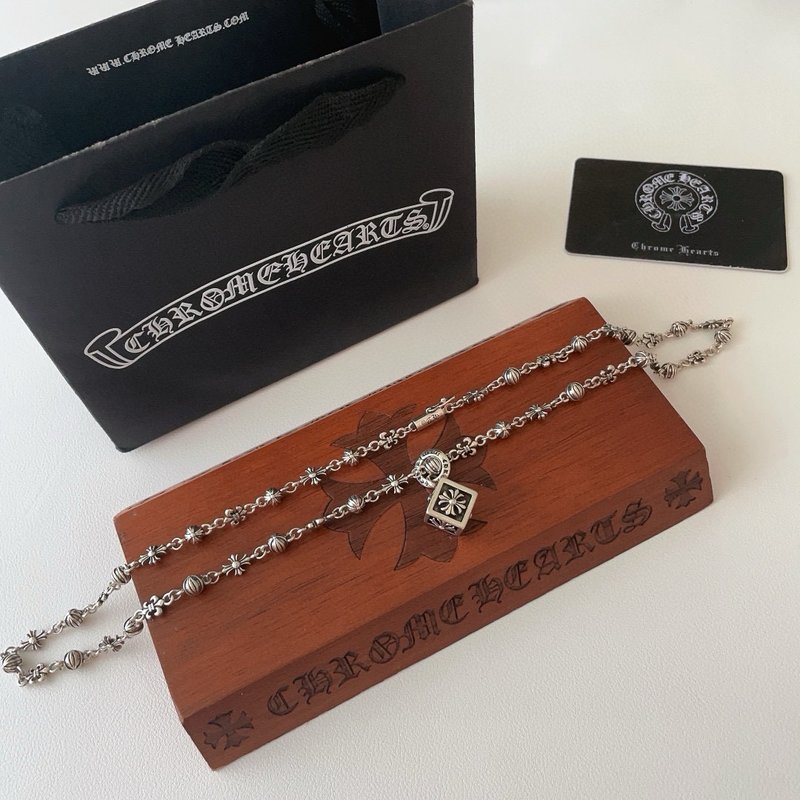 Chrome Hearts 클래식 레트로 멀티 요소 팔찌 001-263346