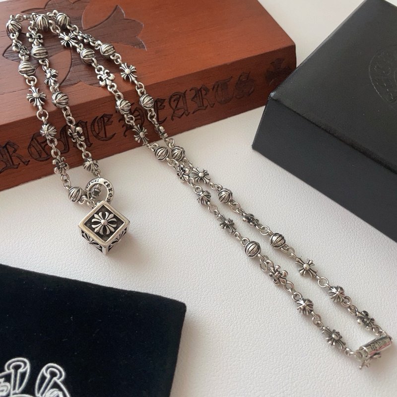 Chrome Hearts 클래식 레트로 멀티 요소 팔찌 001-263346