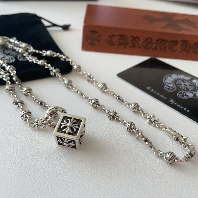 Chrome Hearts 클래식 레트로 멀티 요소 팔찌 001-263346