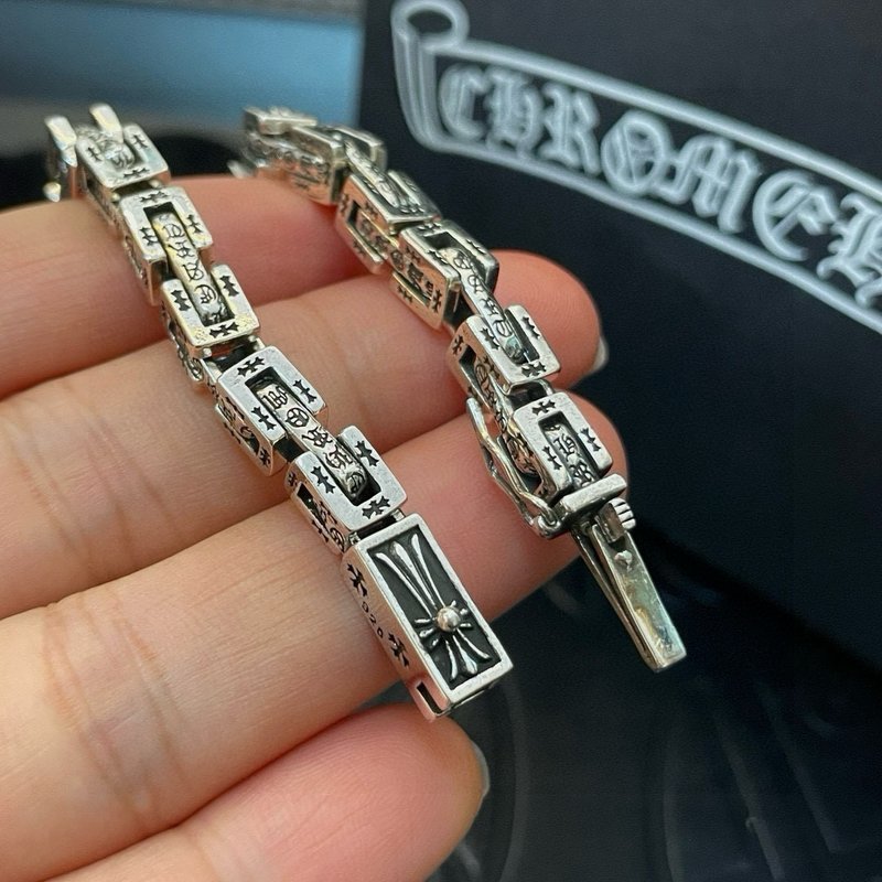 크롬하츠 복고 멀티 요소 팔찌 001-263515
