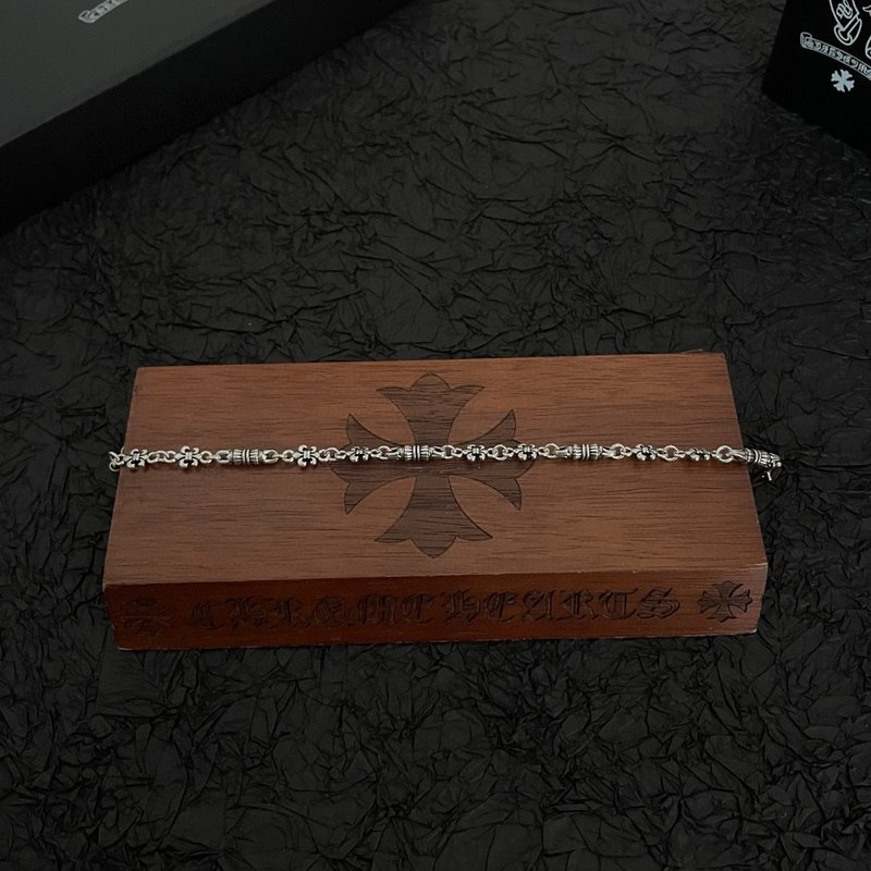 크롬하츠 클래식 빈티지 롱 플라워 팔찌 001-263549