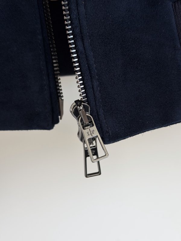Loro Piana 남색 가죽 자켓 001-263567