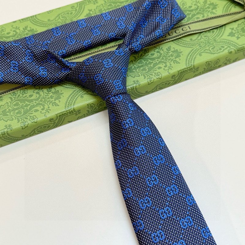 GUCCI 구찌 클래식 G 로고 자카드 실크 넥타이 001-264702