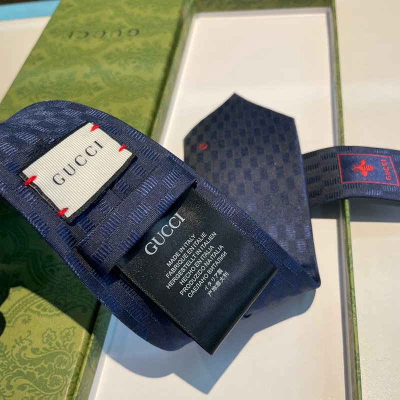 GUCCI GG 로고 프린트 실크 넥타이 001-264824