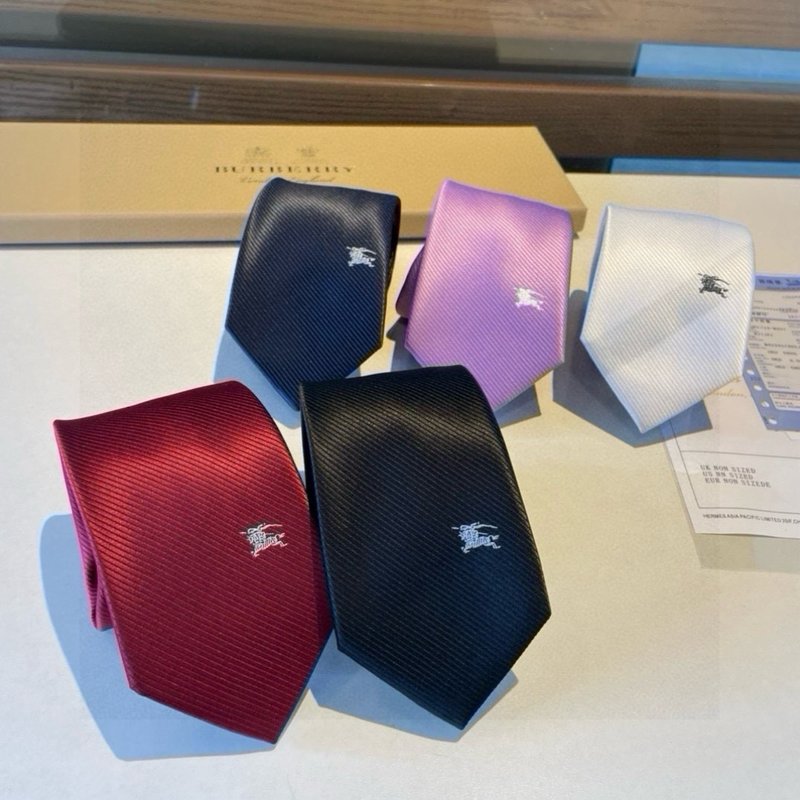 버버리 빈티지 체크 실크 넥타이 001-265040