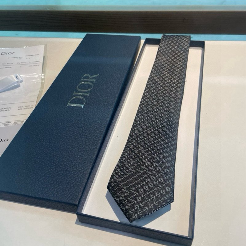 디올 남성 실크 격자무늬 넥타이 001-265425