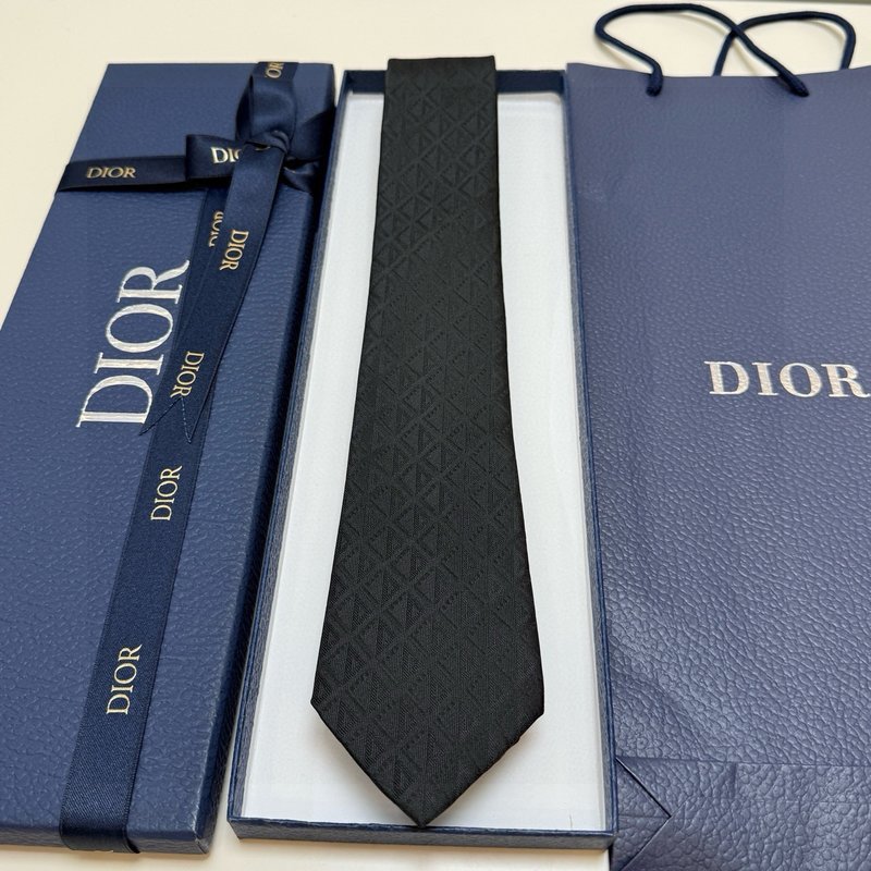 DIOR 다이아몬드 패턴 넥타이 001-265523
