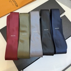Prada 클래식 로고 자카드 넥타이 001-265580