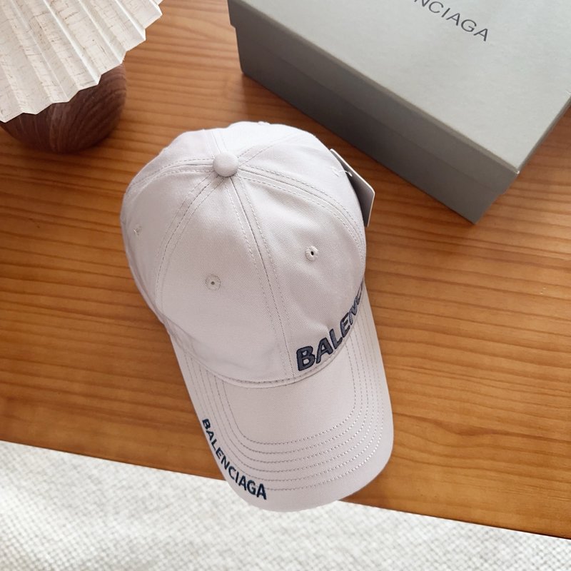 발렌시아가 자수 레터링 볼캡 001-265653