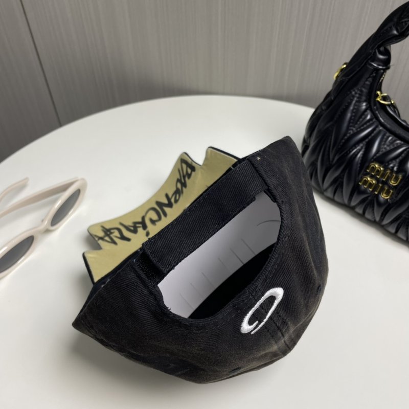 발렌시아가 컬러풀 자수 레터링 야구모자 001-265655