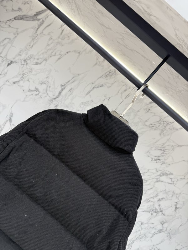 몽클레어 최고급 다운 자켓 001-265839