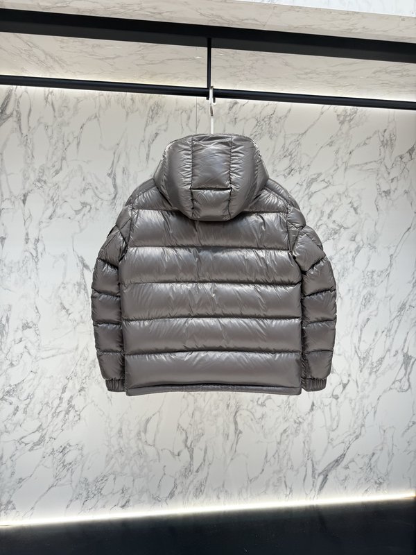 Moncler 다운 자켓 최신 패션 디자이너 스타일 001-265841