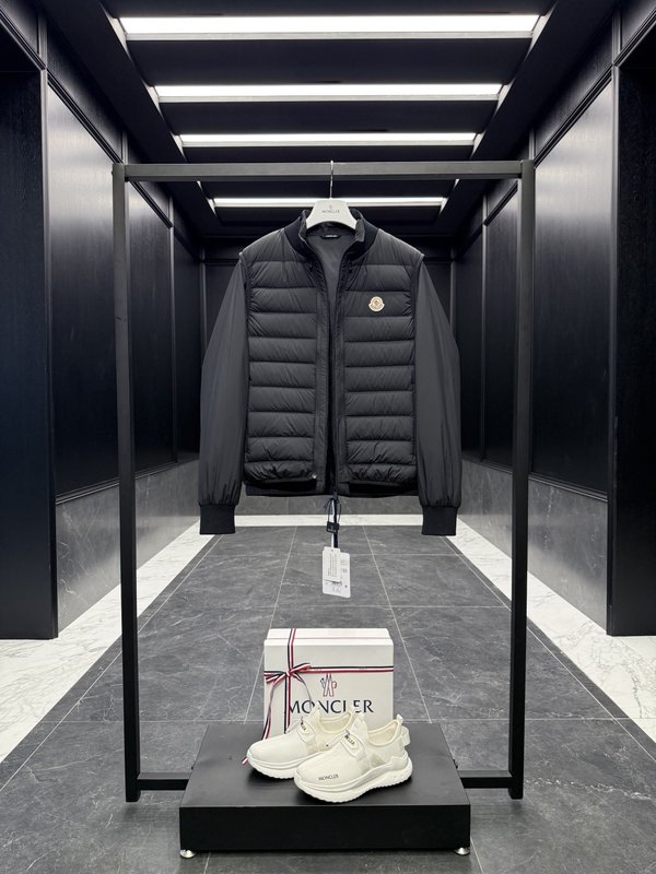 Moncler Verney 남성 3-in-1 숏 패딩 001-265868