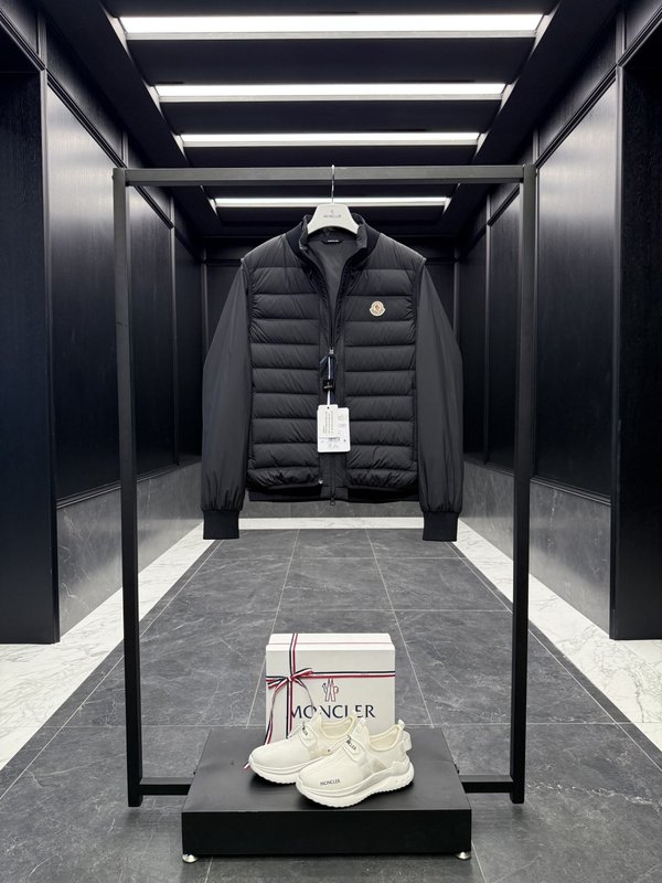 Moncler Verney 남성 3-in-1 숏 패딩 001-265868