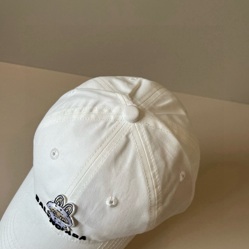 발렌시아가 신상 로고 볼캡 001-265890