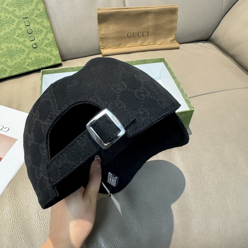 Gucci 아트 레터링 자수 야구모자 001-266076