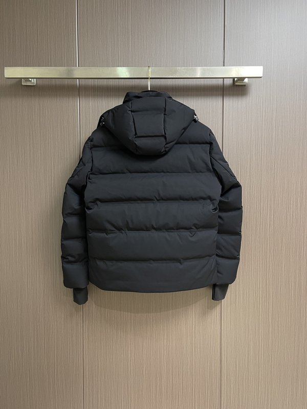몽클레어 로고 패치 탈부착 후드 다운 자켓 001-266090