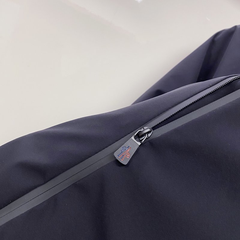 몽클레어 남성 다운 자켓 슬림핏 001-266158