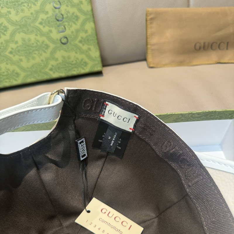 Gucci 구찌 대형 더블 G 야구모자 001-266171