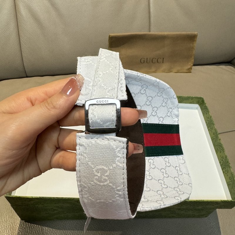 Gucci 와이드 웨빙 버킷햇 001-266175