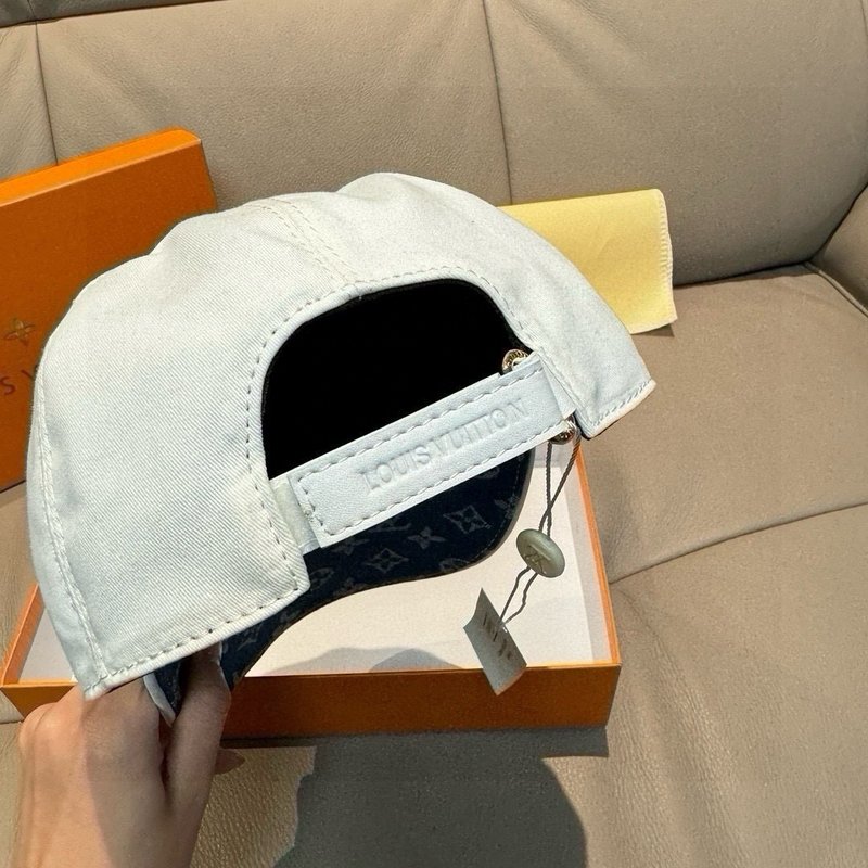 LV 모노그램 패치 볼캡 001-266280