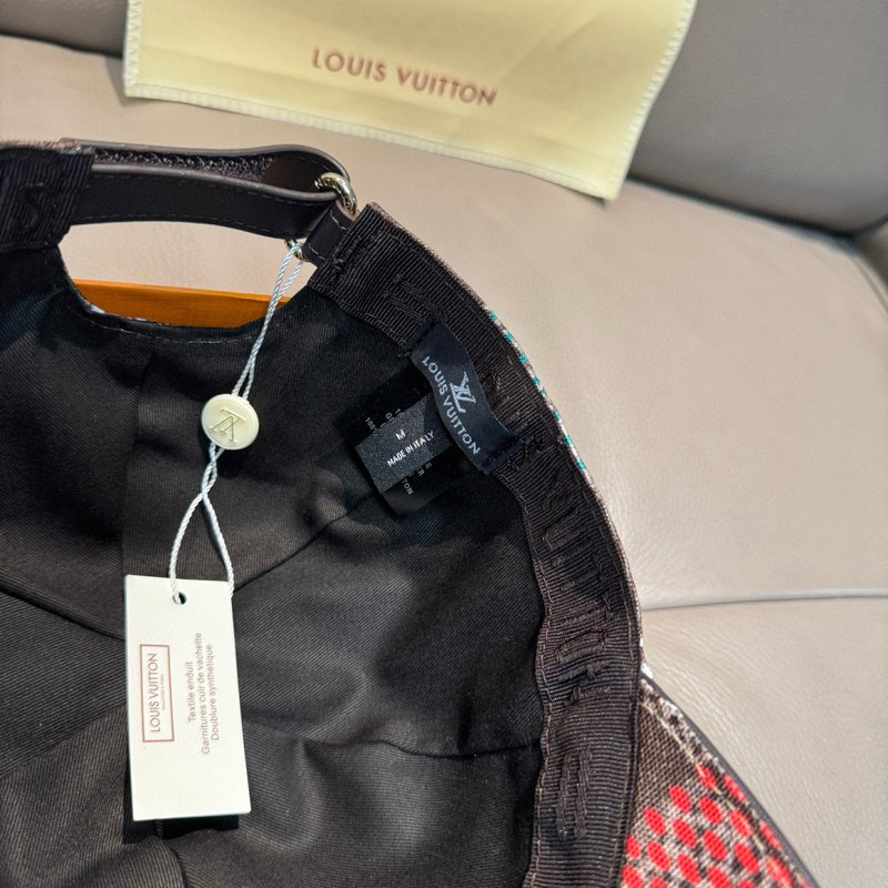 LV 신상 대형 체크무늬 야구모자 001-266321