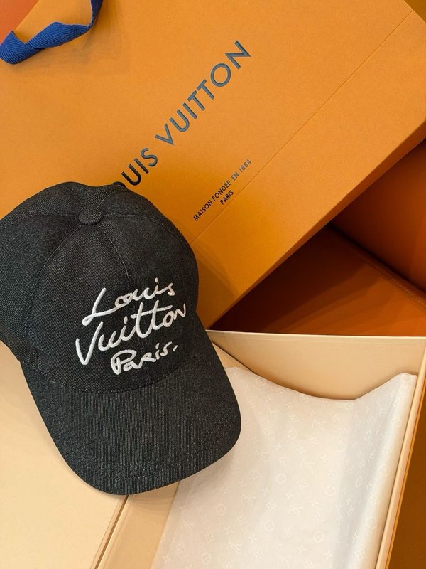 LV 데님 자수 손글씨 야구모자 001-266344