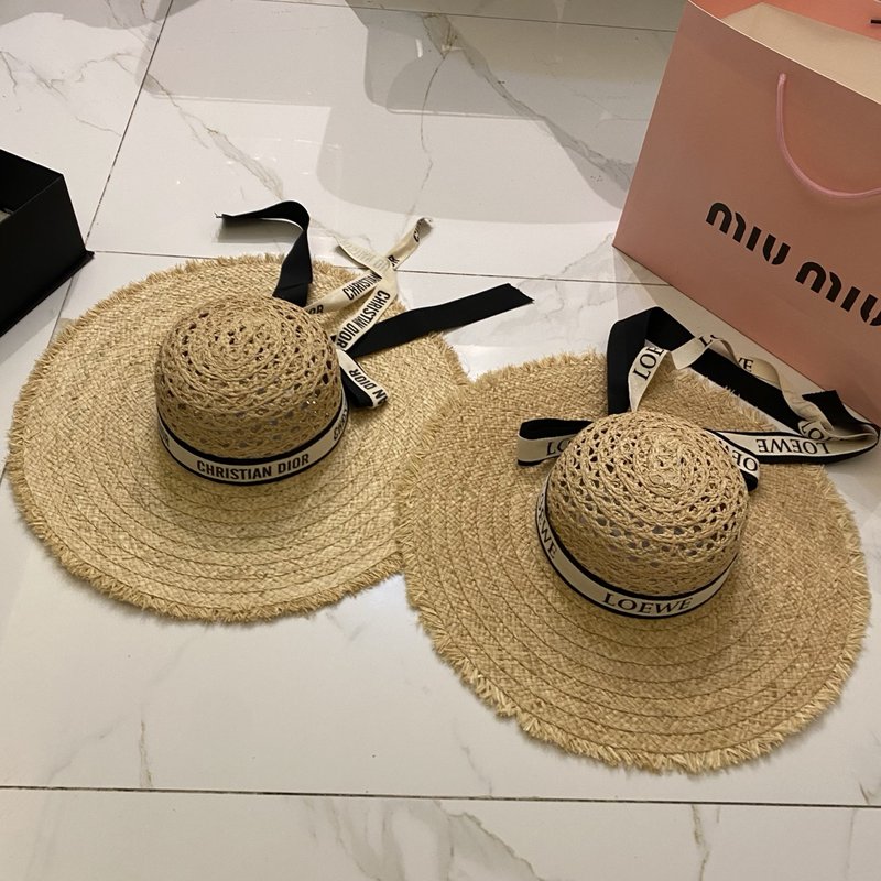 라피아 챙 넓은 모자 001-266358