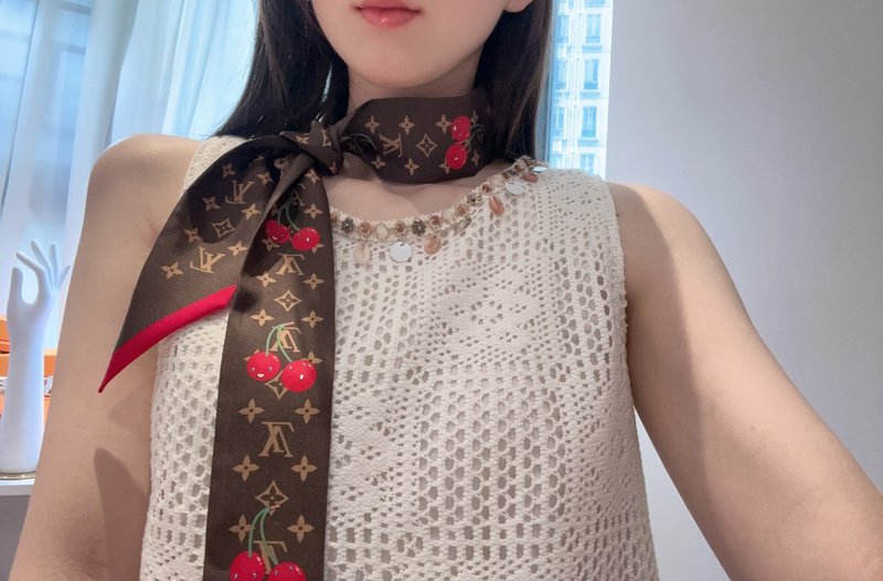 루이비통 무라카미 체리 실크 스카프 001-266456