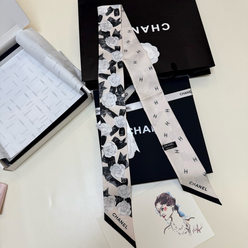 샤넬 카멜리아 트윌리 헤어밴드 001-266535
