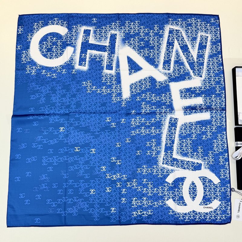 샤넬 더블 C 로고 프린트 스카프 001-266560